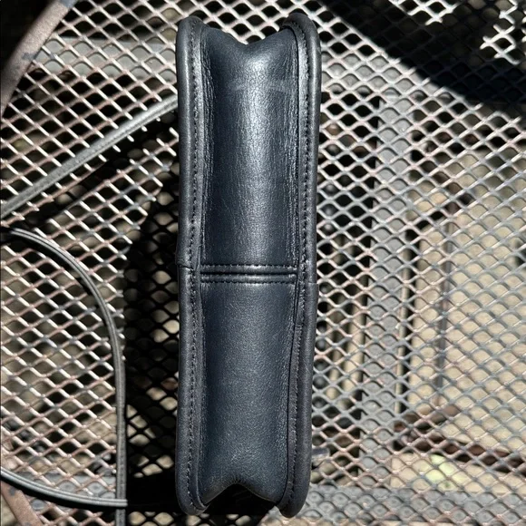 Vintage Coach 9925 Carnival Bag - Picture 4 of 13